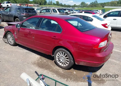 2006 Mercury Milan V6 Premier z USA, uszkodzony, nr VIN 3MEFM08116R603705